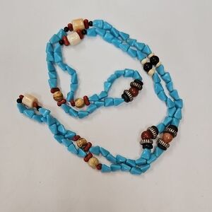 Turquoise Beaded Necklace